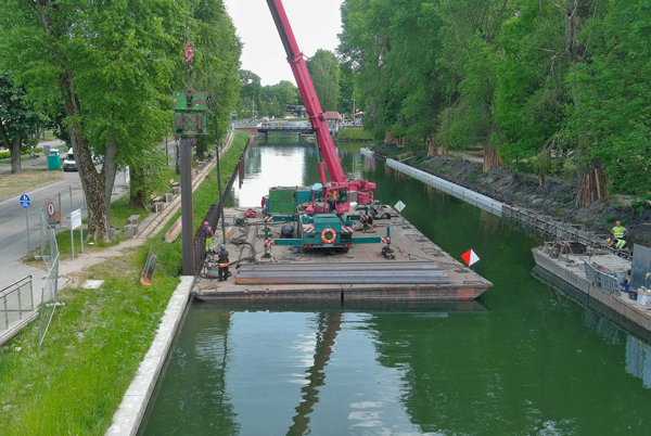 Modernizację kanału Łuczańskiego realizuje Korporacja Budowlana Doraco.